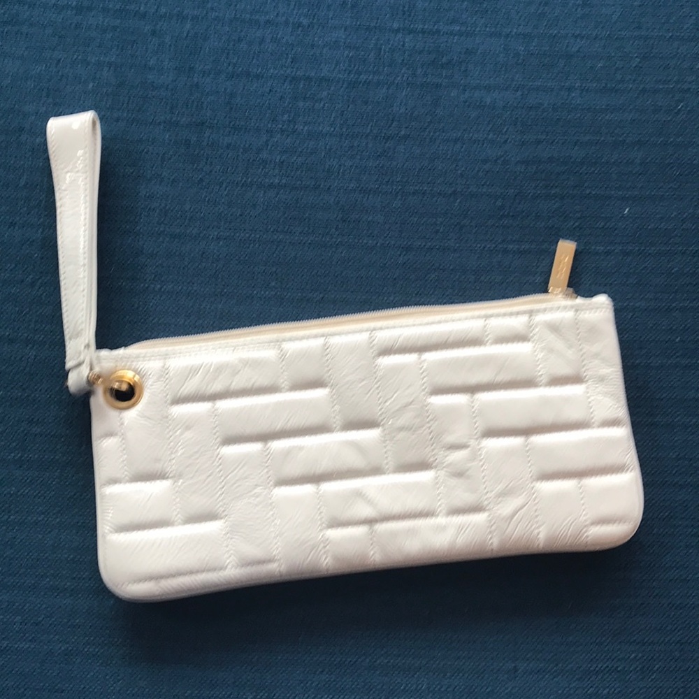 Wristlet / clutch
